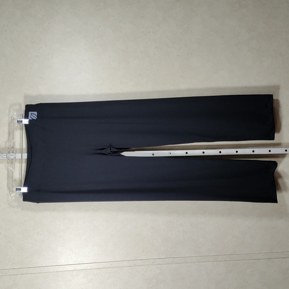 2/$10 05094 Spanner black Activa athletic pants M NWT